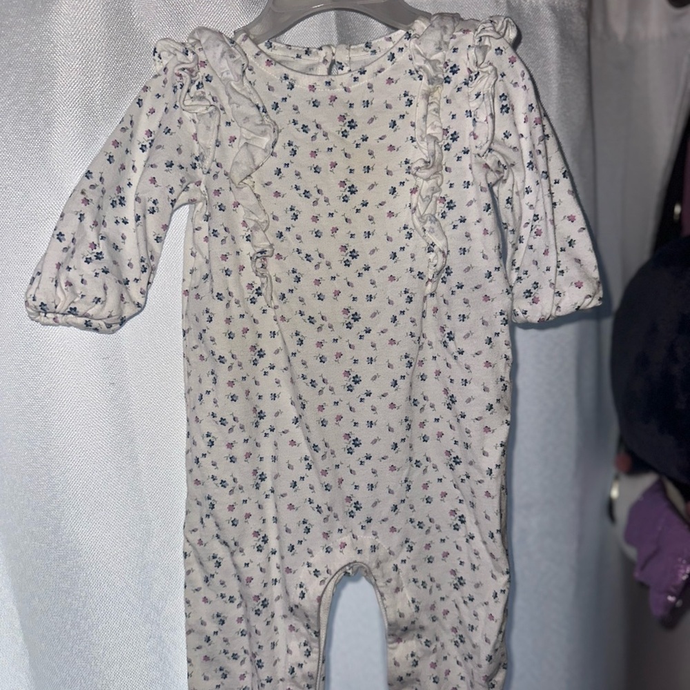 GAP Floral Print Bodysuit - White and Pink